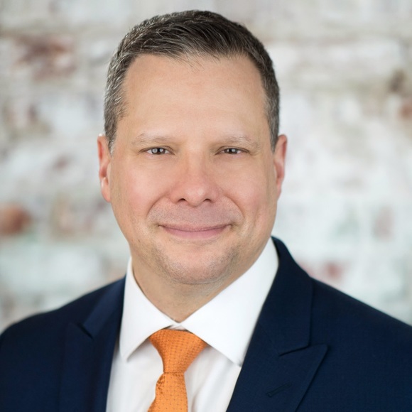 Meet your Posher, Jonathan - Picture 1 of 1